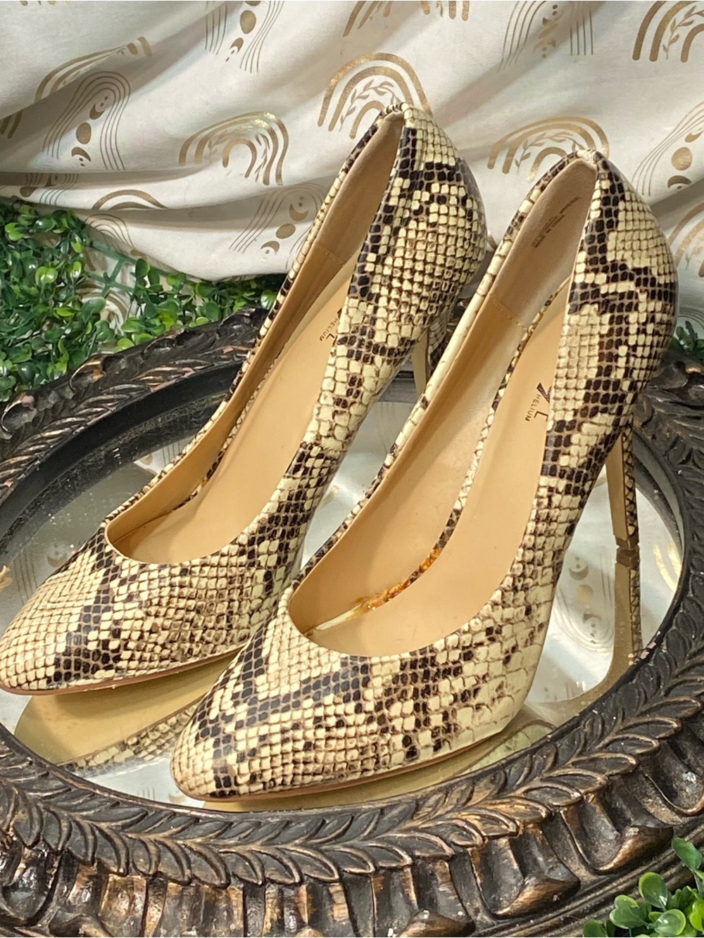 Rouge Helium Snakeskin Pointed-Toe Stiletto Heels — Cream/Brown